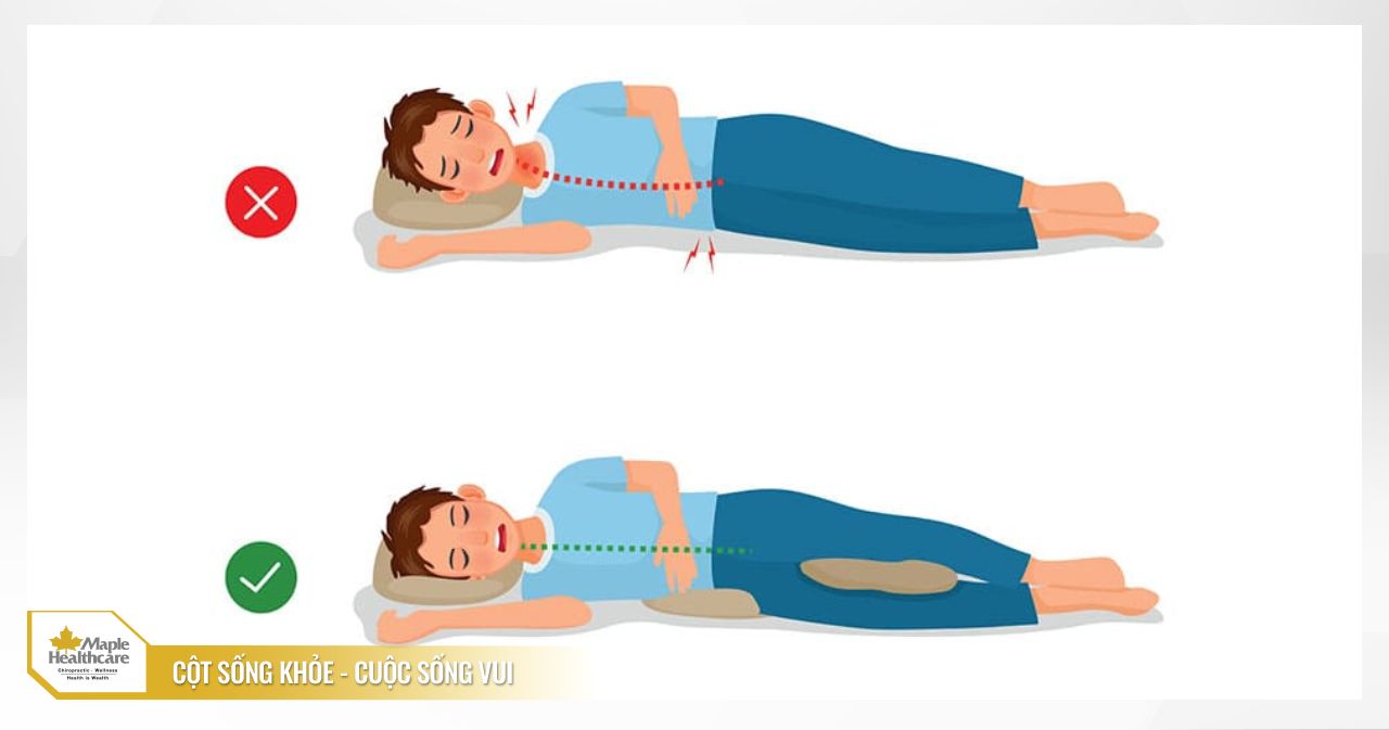 Tư thế nằm nghiêng kẹp gối giữa hai chân