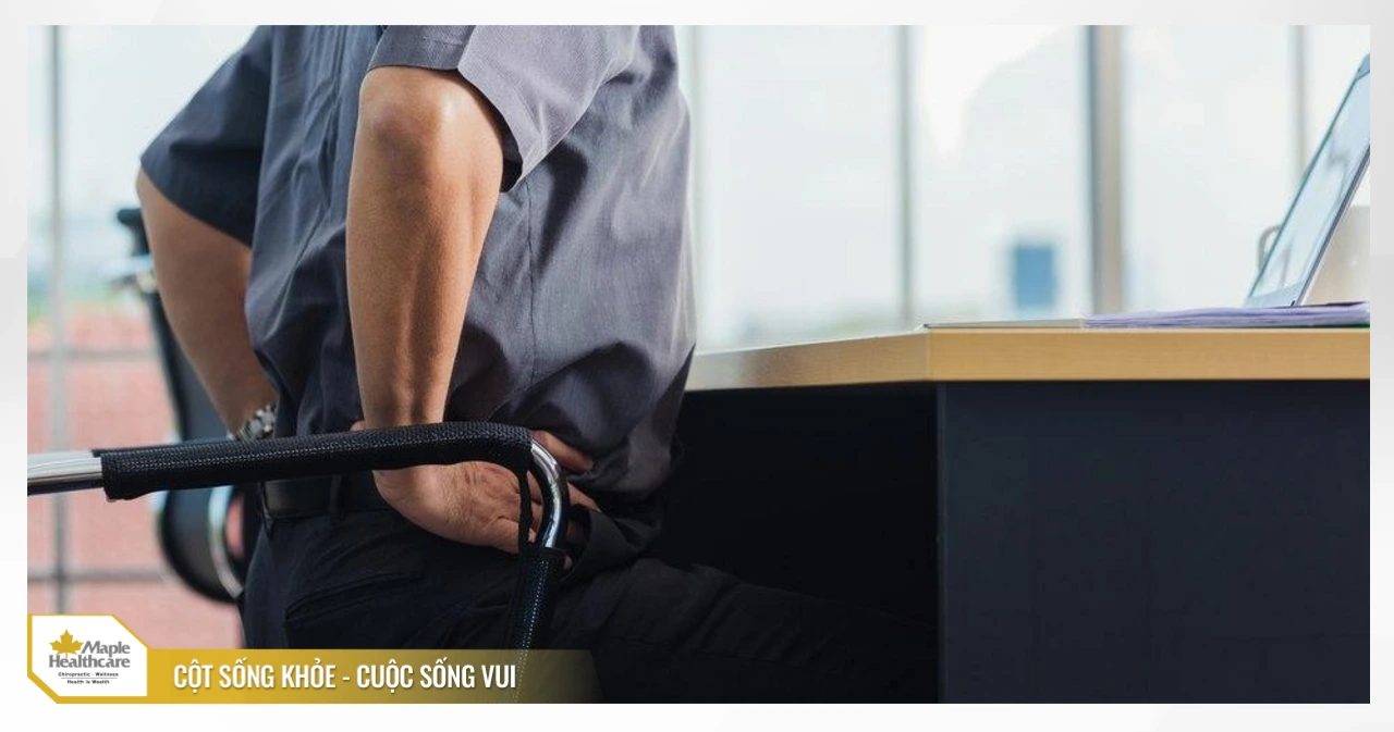 nhân viên văn phòng đau cơ hình lê